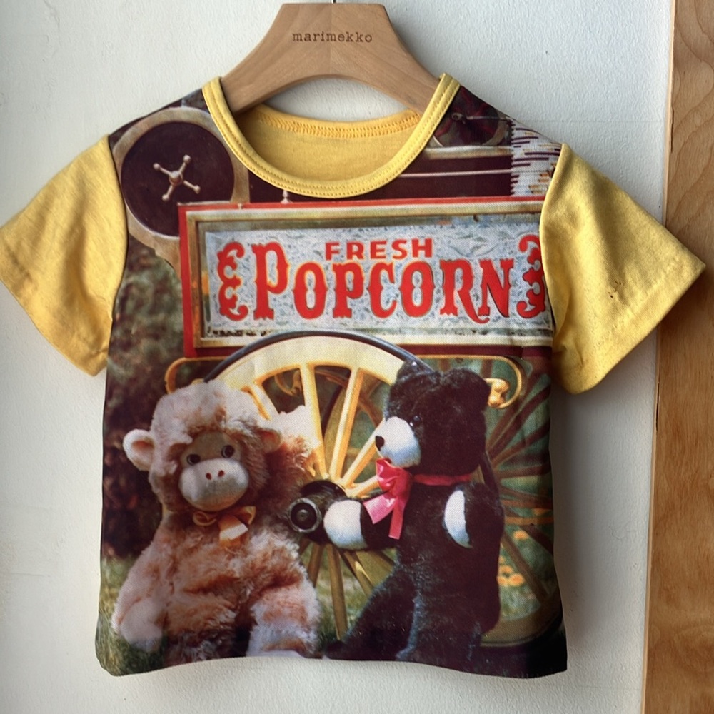 Vintage 70s photo image tee with bear monkey popcorn sign unisex 3T